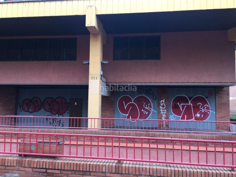 Foto e58aee2d-247d-428b-9cb0-a9a48a9a35d1. Alquiler local comercial en La Guineueta Barcelona