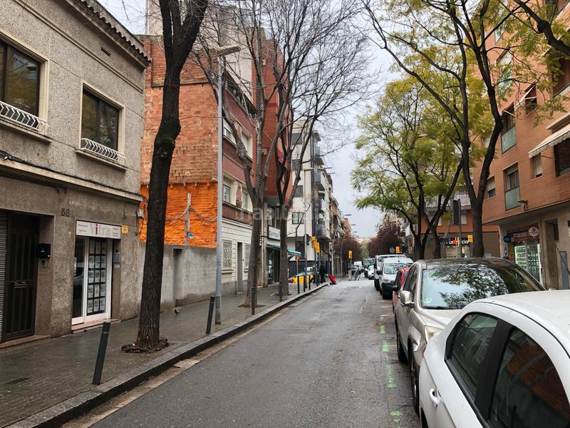 Foto 2cb45686-e621-490a-8f53-242f84deaca0. Rent business premise in carrer de viladrosa 62 in Barcelona