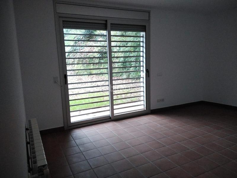 Foto a5ea8aa5-5799-4293-a91a-0b8b4373bba0. Casa con parcheggio piscina in Vallvidrera - Tibidabo - Les Planes Barcelona