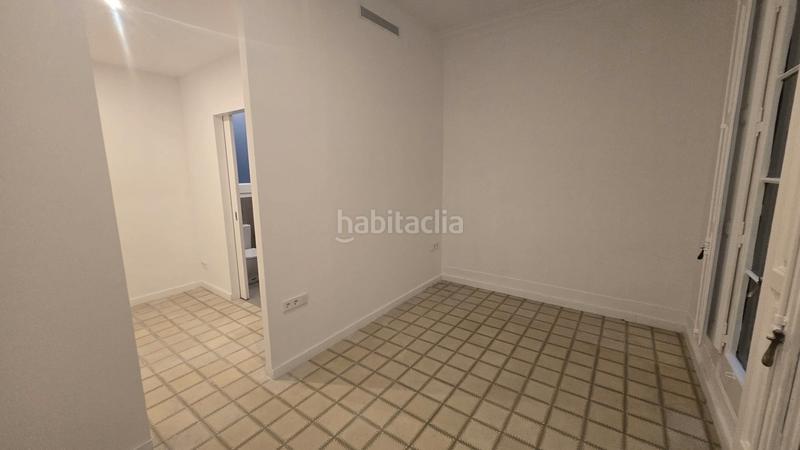 Foto b1fe70ca-bf35-4a2a-b3cd-02a91182f202. Miete etagenwohnung in Dreta de l´Eixample Barcelona