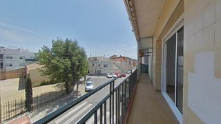 Pis  Carrer de mossèn àngel rodamilans. Piso alquilado en venta en rentabilidad – 552 €/mes | 1ª planta