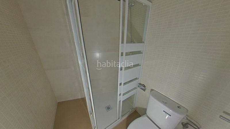 Foto 6700d444-be18-44ce-bed5-c3df2f068166. Piso  en venta en rentabilidad – 812 €/mes | sin comisiones de agencia en Terrassa