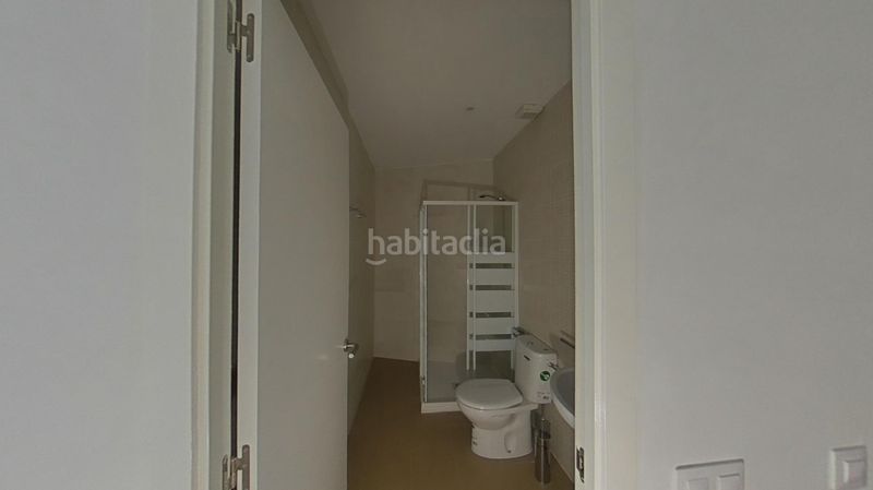 Foto 72df4841-d10b-4dd5-99ee-79bbd8f8e858. Piso  en venta en rentabilidad – 812 €/mes | sin comisiones de agencia en Terrassa
