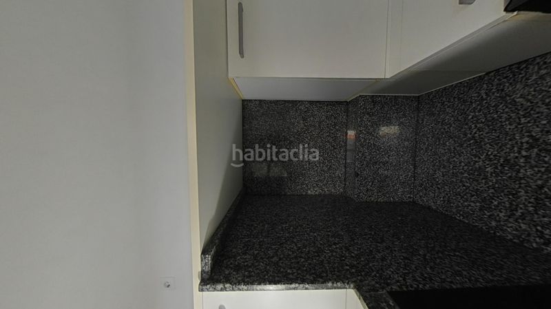 Foto df30339a-d741-43b2-b38d-3635b282f8f1. Piso  en venta en rentabilidad – 812 €/mes | sin comisiones de agencia en Terrassa
