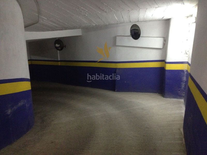 Foto 35893a52-ea2c-412f-bbc9-22549310184c. Aparcament cotxe a El Coll Barcelona