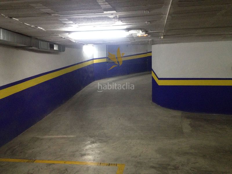 Foto 7a864772-8592-41eb-8740-7c0a4d64144a. Aparcament cotxe a El Coll Barcelona