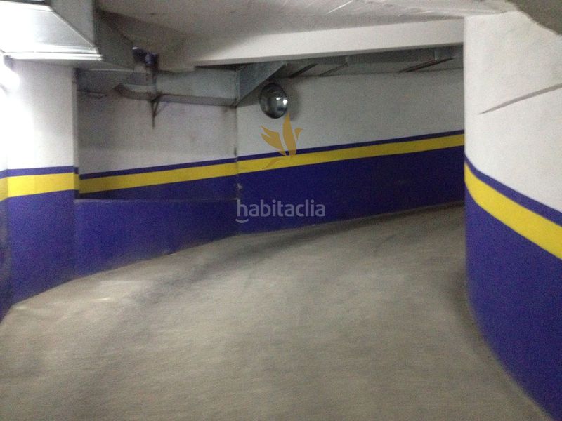Foto a744b4d9-7b8e-4036-8791-bafc5af39d5f. Aparcament cotxe a El Coll Barcelona