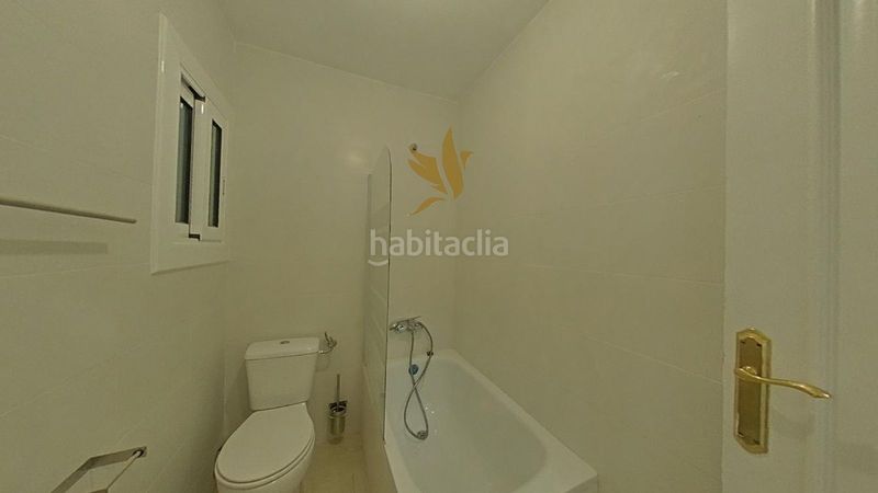 Foto 030bd084-88e7-4ce4-8346-cf695e3dc9e0. Piso en Trinitat Vella Barcelona