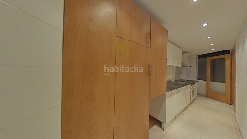Foto 951737ea-b0a2-4f10-9d3d-c2b173d60966. Dúplex amb calefacció a Trinitat Vella Barcelona
