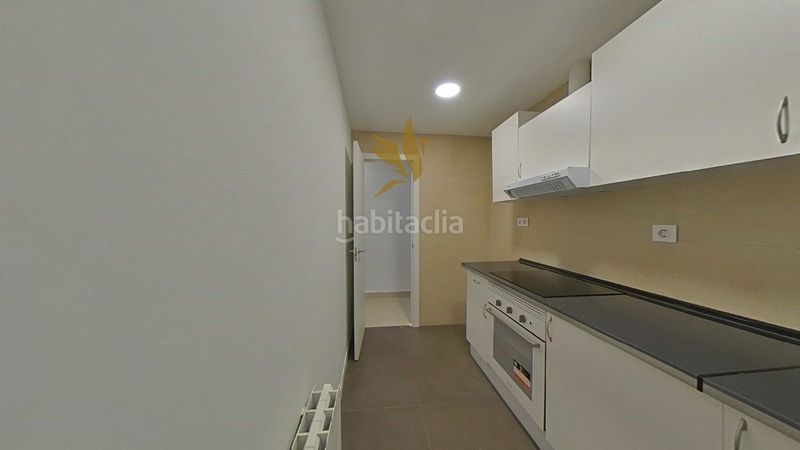 Foto 5f4c9313-6b70-4034-81d9-f8c752080823. Pis amb calefacció a Sant Crist Badalona