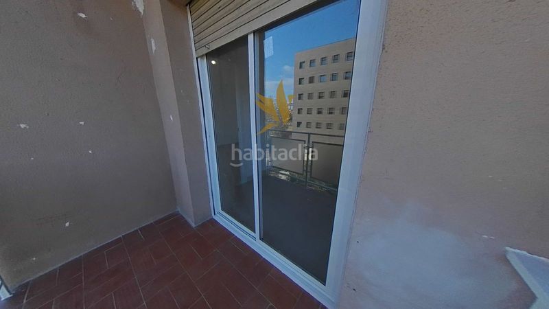 Foto afd8fa83-865f-4781-bd08-d7ee1b2e0da4. Pis amb calefacció a Sant Crist Badalona