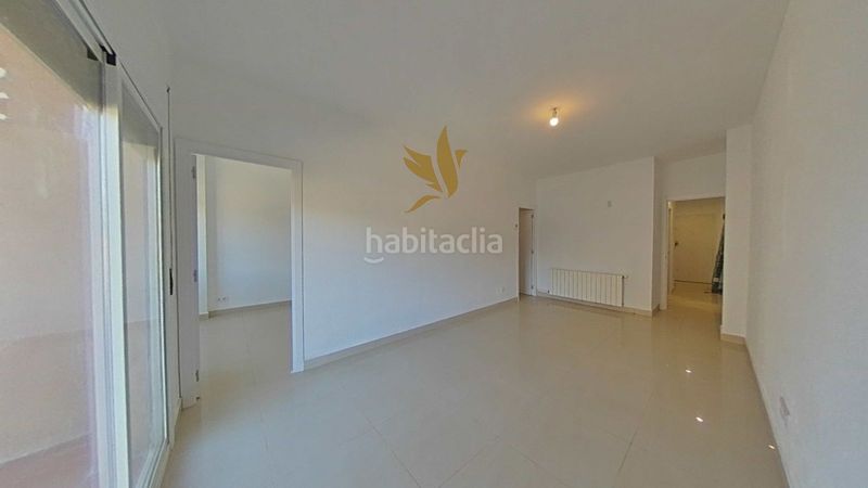 Foto fc30eda7-f779-4459-8863-6d4605103d0a. Pis amb calefacció a Sant Crist Badalona