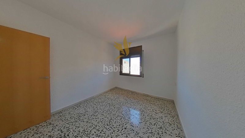 Foto 1c757f0d-b396-4b08-aeb0-fa8d3b1bdf49. Pis a Sant Crist Badalona