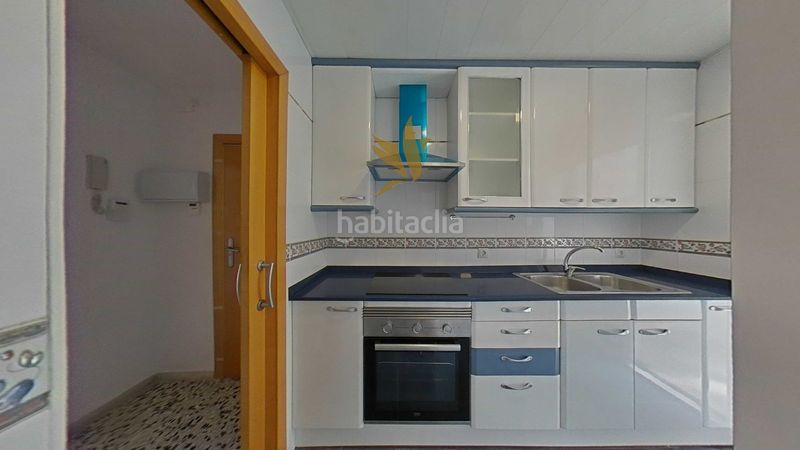 Foto 3ae9bfba-ac1b-4e40-a472-52b36015155e. Pis a Sant Crist Badalona