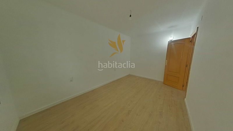 Foto 0b834d74-8ed1-42e6-ac9b-01d5d7bd1c57. Pis a Sant Crist Badalona