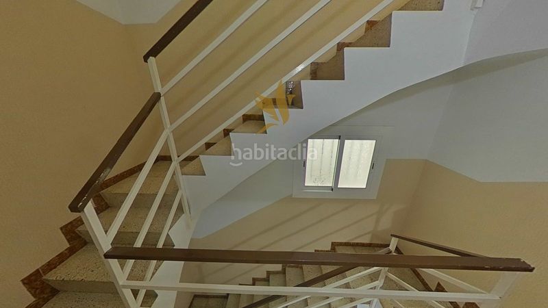 Foto 292506b8-fbbb-4264-a7c1-ce2419e1315d. Pis a Sant Crist Badalona