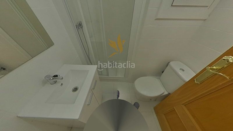 Foto cb8b0c89-8da4-4bfa-a9d7-2aa6a7e2c263. Pis a Sant Crist Badalona