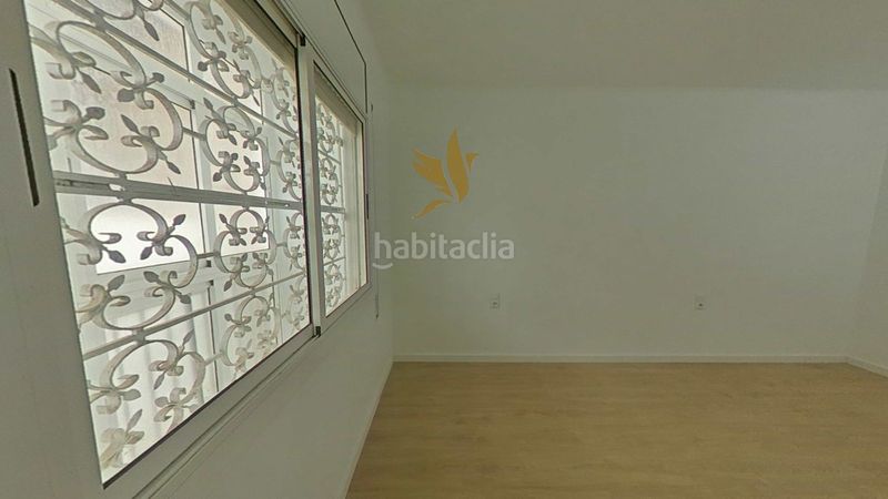 Foto d818320d-bc93-4083-8e9a-b39e2f3f37b2. Pis a Sant Crist Badalona