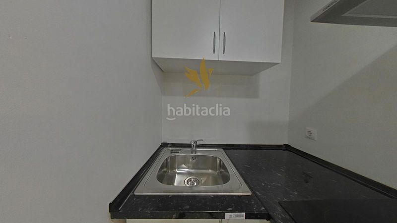 Foto 90c9c072-5746-4e2d-8481-7b9e8d1aa8f8. Pis a Puigfred Badalona