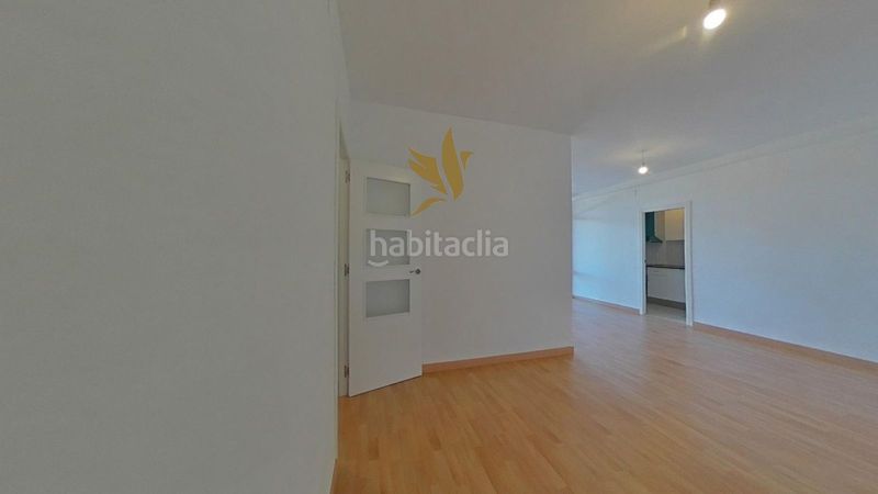 Foto 07d959f0-bcde-4aa8-a268-fac385d064aa. Pis a Sant Andreu de Palomar Barcelona