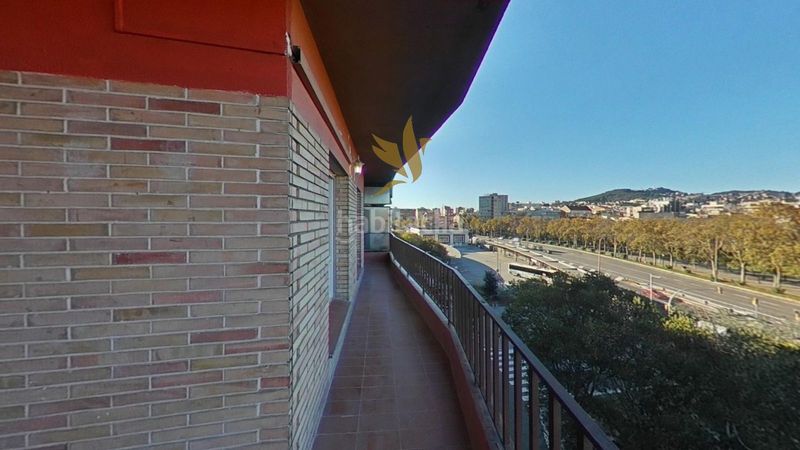 Foto c1ca3830-eda9-4e03-a10b-6ac6d75dc96c. Pis a Sant Andreu de Palomar Barcelona