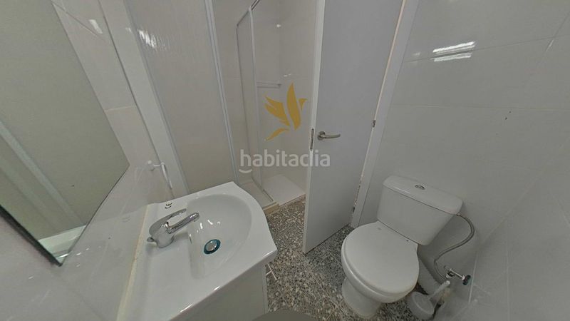 Foto c4271439-d2a5-4c14-aaad-d28039a79c50. Pis a Pomar Badalona