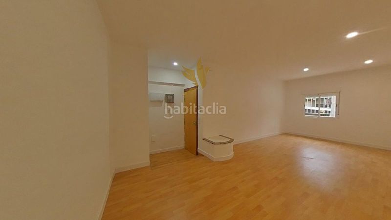 Foto e45429be-2283-4b92-b952-e34995f5b717. Pis a Lloreda Badalona