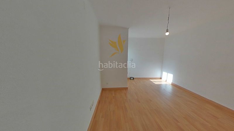 Foto 5aee1535-2166-4737-90bf-064852a36f94. Pis a Sant Crist Badalona