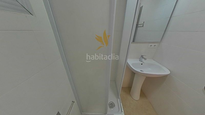 Foto 6fa5735a-49ad-4e93-9b49-5b19e8a77ee6. Pis a Sant Crist Badalona