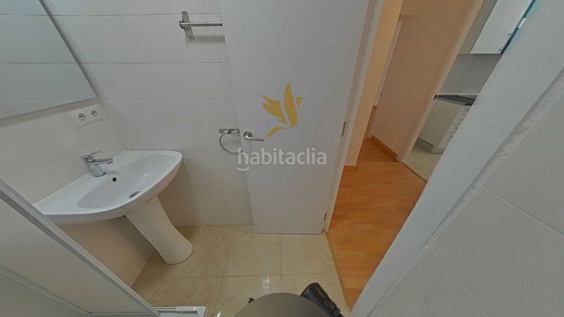 Foto 8f6240d3-bfa9-4163-aeaa-56f43d2fa91b. Pis a Sant Crist Badalona