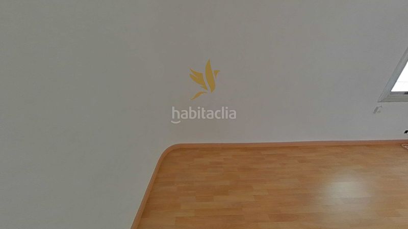 Foto d85de74b-b7c6-4244-87ae-87c3ad551eb3. Pis a Sant Crist Badalona