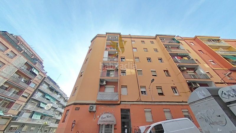 Foto eedeb923-7646-47dc-b3bc-cf9f47b3eaa7. Pis a Sant Crist Badalona