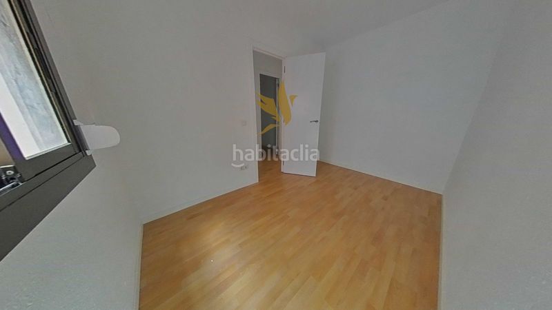Foto 3cb7b69d-532d-41fd-93aa-6fa777bd9082. Pis a Trinitat Vella Barcelona