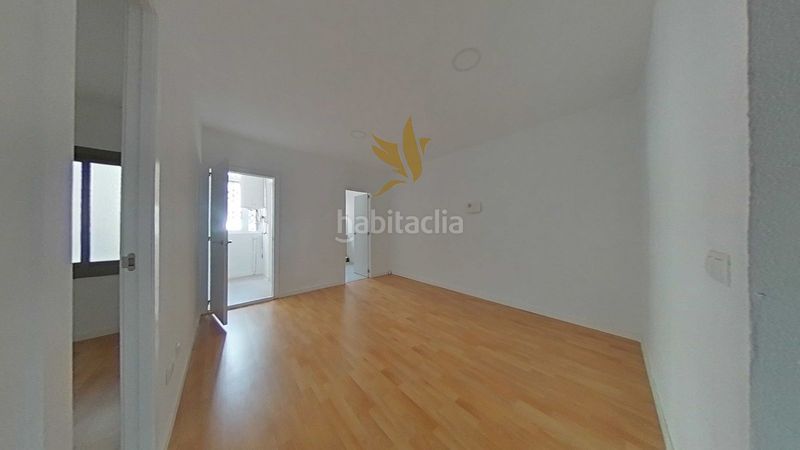 Foto 59444b8a-aafb-4cab-9935-3bde0b01bd74. Pis a Trinitat Vella Barcelona
