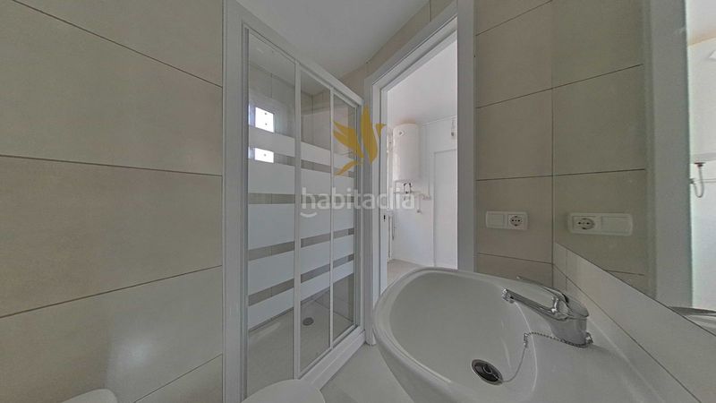Foto ea8b667d-80fb-479b-87c5-6ba7f33ec8ad. Pis a Trinitat Vella Barcelona