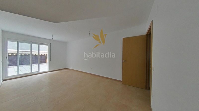 Foto ae74fb0f-a9ec-441a-81c8-615e4a359842. Pis a Bufalà Badalona