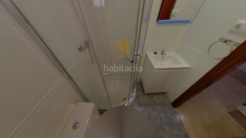 Foto ae12b2c5-95b3-47e5-97c1-3cf062eaba5f. Pis a Sant Crist Badalona
