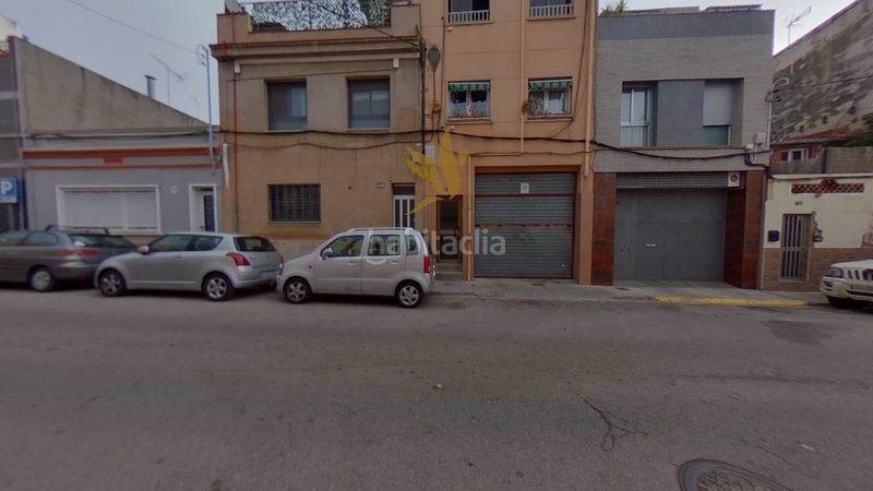 Foto b321dcc3-df5c-45fa-846b-7ed226011e52. Pis a Sant Crist Badalona