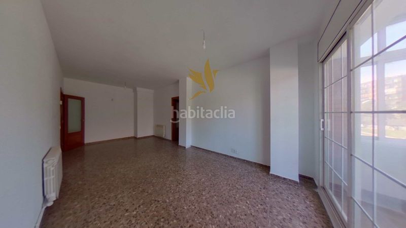 Foto c27e7d3f-e016-4f46-9147-9ce56d516126. Pis a Trinitat Vella Barcelona