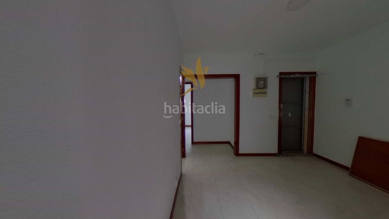 Foto c9203b0d-c78c-433f-b4e8-09f8b5ea9832. Pis a Trinitat Vella Barcelona