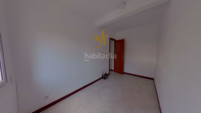 Foto db4e2685-991f-4e67-aa5d-f6ddc3634512. Pis a Trinitat Vella Barcelona