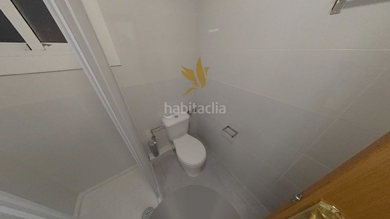Foto 6aa1e373-ba91-407c-b091-ac35924e3479. Pis a Sant Crist Badalona