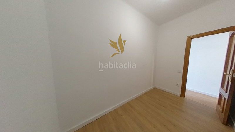 Foto 97c939d7-ee25-49c1-93c7-1e1b7b1bfd39. Pis a Sant Crist Badalona