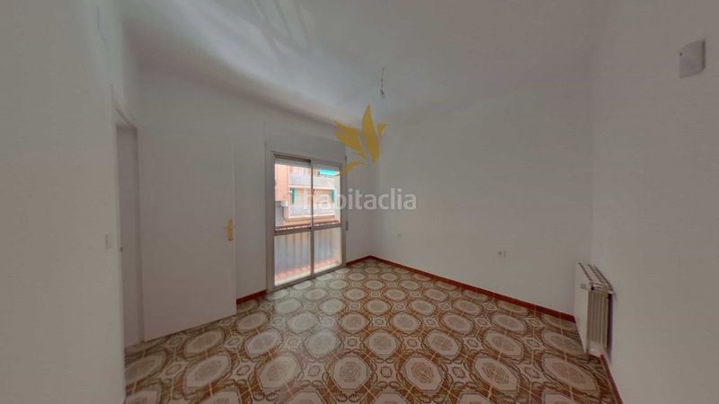 Foto 184241c8-8962-4f90-8170-929bdae53df0. Pis a Sant Crist Badalona