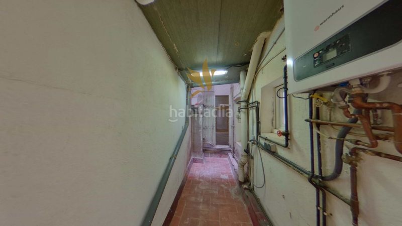 Foto b68c691f-4fe0-4e24-ae99-d8c69f6deee0. Pis a Sant Crist Badalona