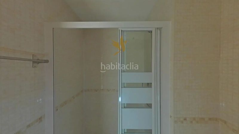 Foto f8a7c753-06d9-407c-b90f-2feea44eddda. Pis a Torre - Sana Terrassa