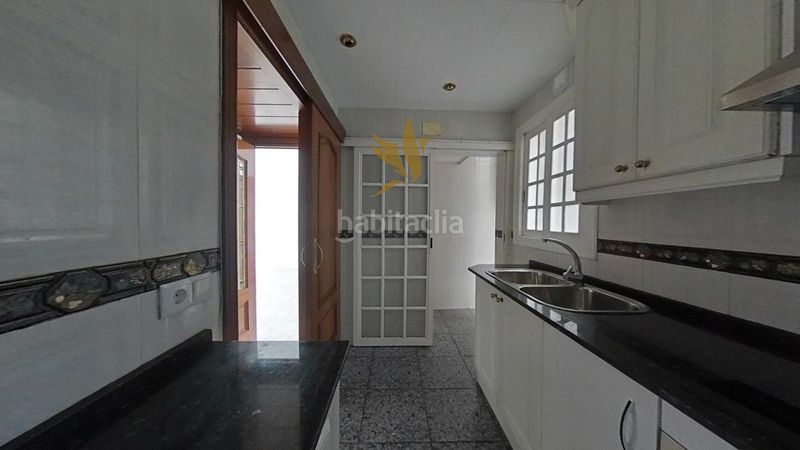 Foto abcdf36e-67d1-455a-892e-842bef2f8f88. Pis amb calefacció a Puigfred Badalona