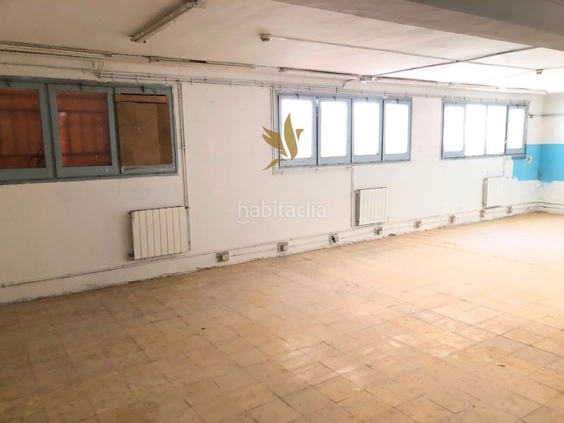 Foto 0f89a964-b61b-44ec-9216-8e769ebd1f9b. Local comercial a Carmel Barcelona
