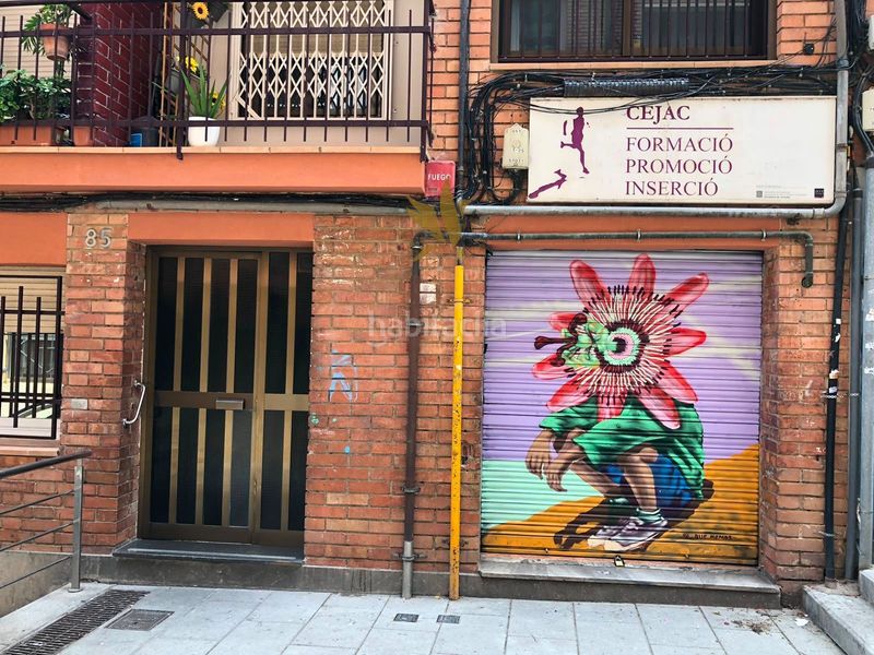Foto fe1eb495-c754-4997-8fba-d924a74b35ec. Local comercial a Carmel Barcelona