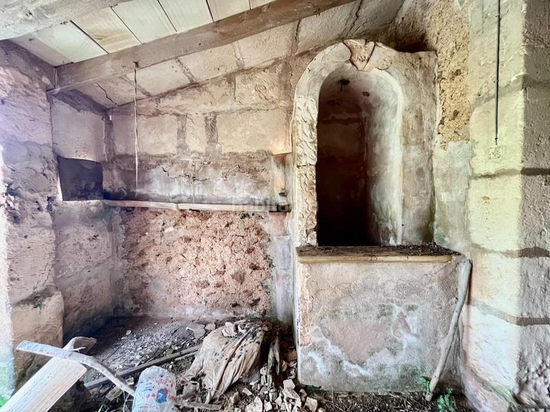 Foto 074aa6f4-0c9c-4ed7-929c-d88fb85bc3b7. Masia amb aparcament a Campos